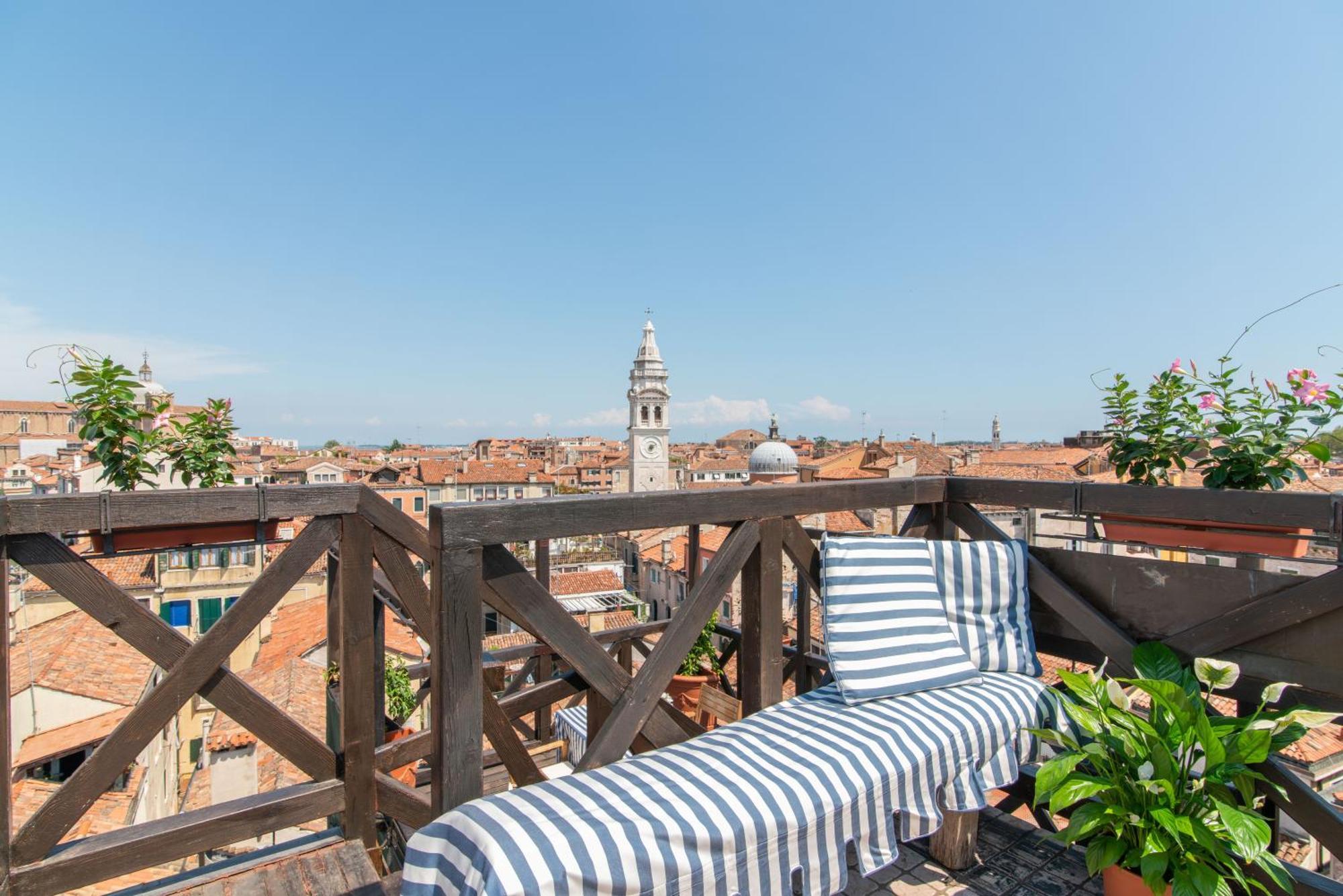 Penthouse With Rooftop Terrace And 360 Views Of Venice - Venice5Th 외부 사진